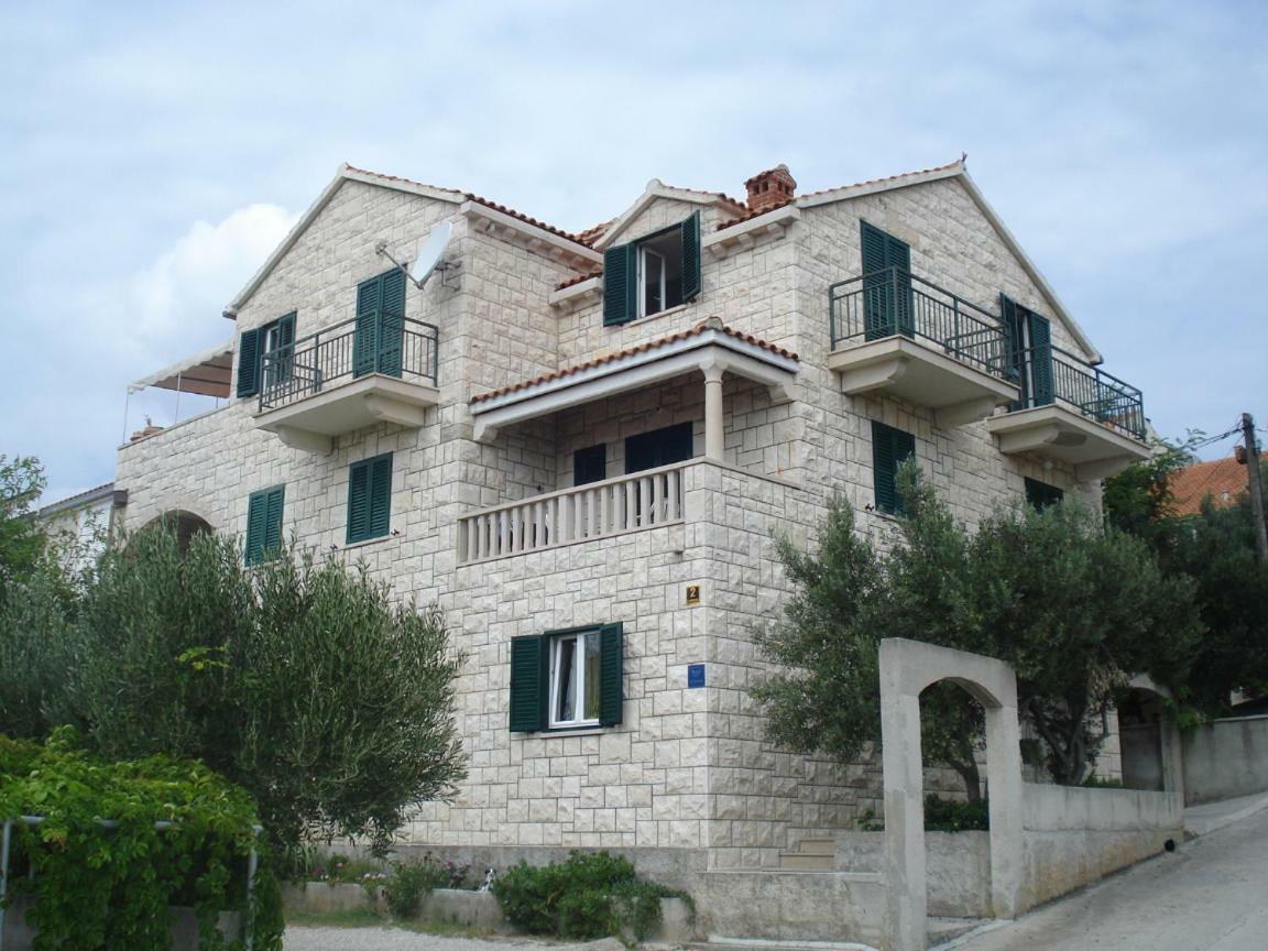 Apartments Marin Bol Exterior foto